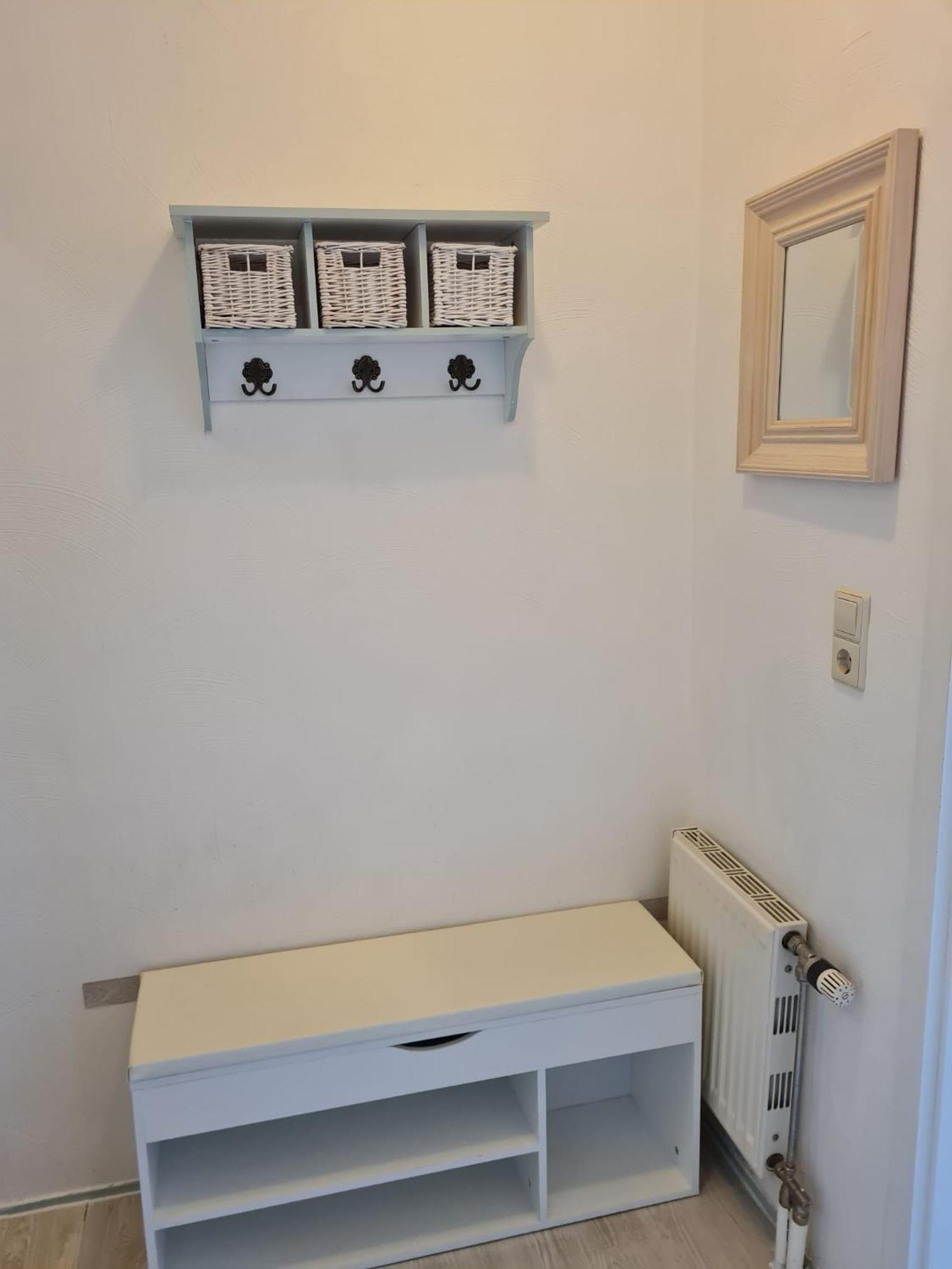 Reethaeuser Auf Ruegen Middelhagen Bilik gambar